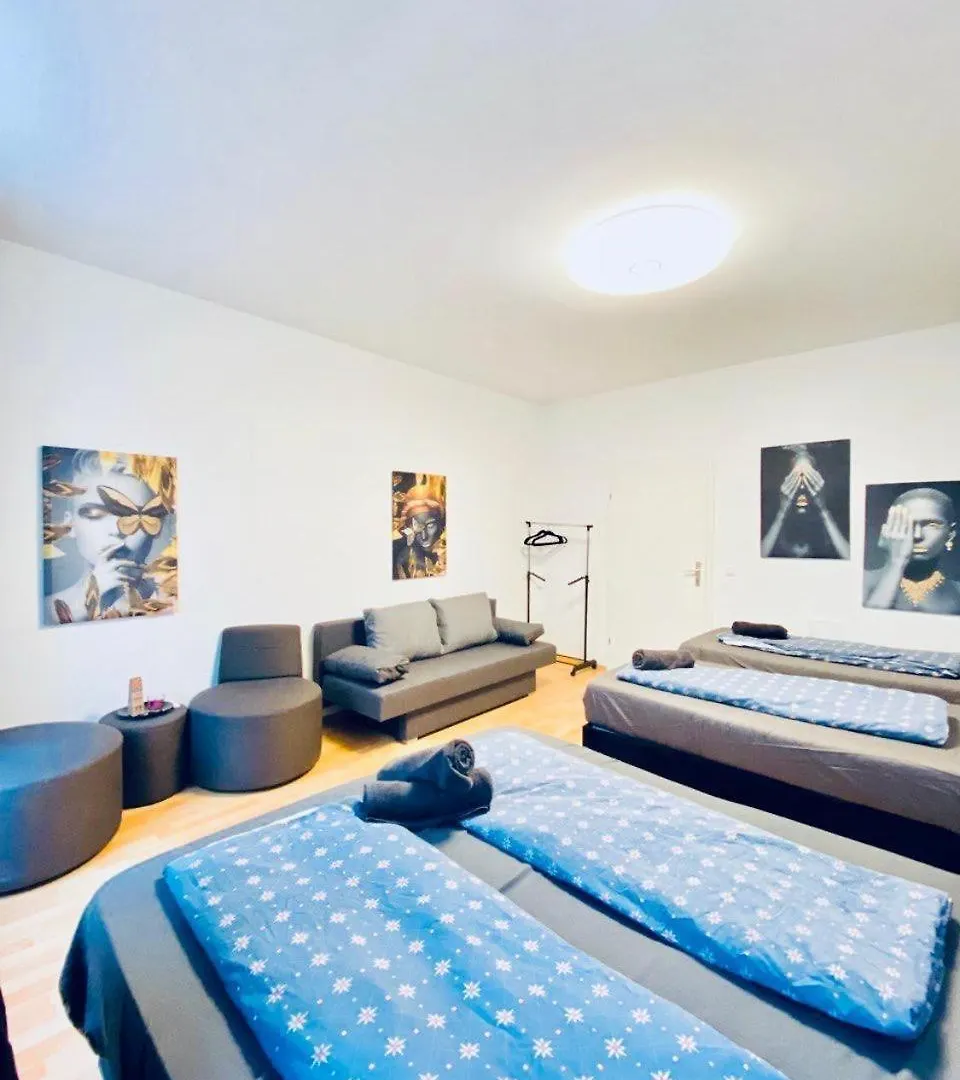 Cozy 3Br Shared Apt For Groups, 10-Min To Waehringer Park Vienna Apartment